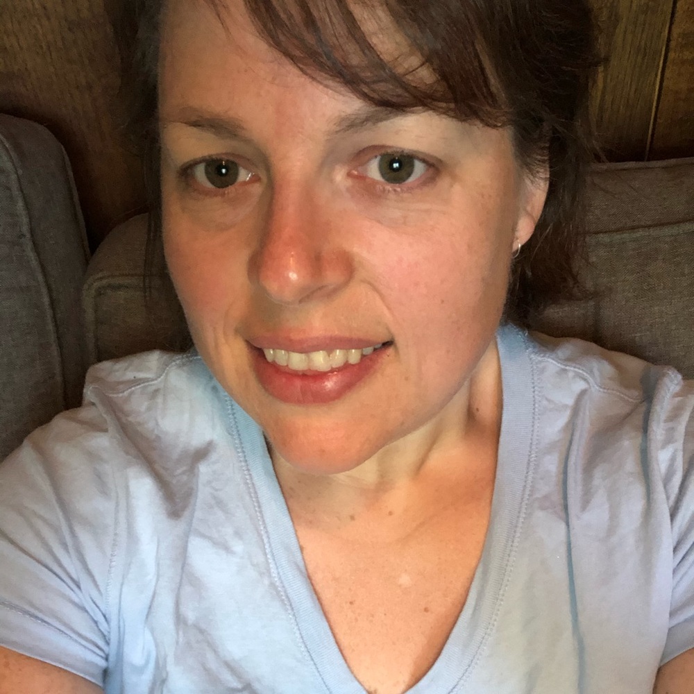 Meet your Posher, Amy